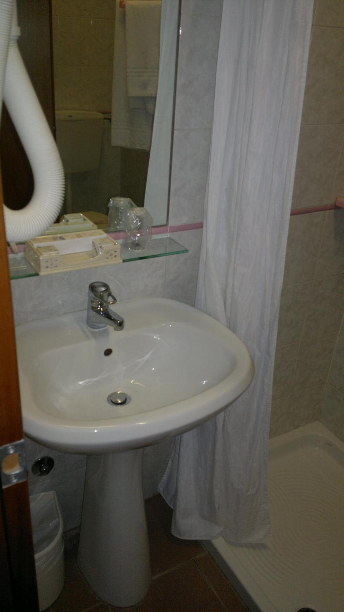 Hotel Centrale Argenta Екстер'єр фото
