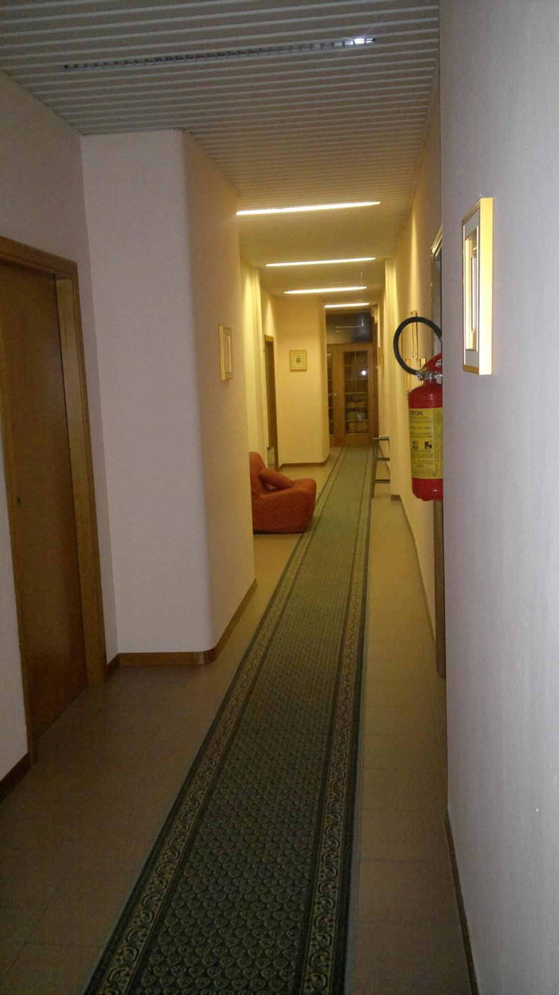 Hotel Centrale Argenta Екстер'єр фото