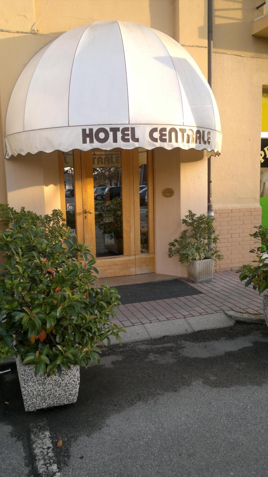 Hotel Centrale Argenta Екстер'єр фото